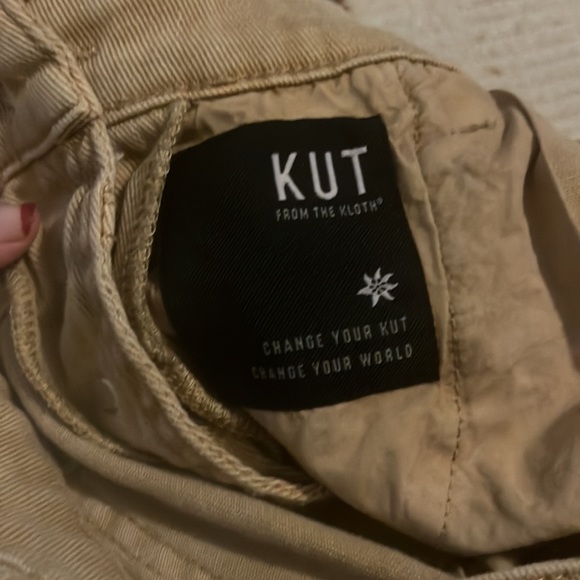 HP 🎉 Kut from the Kloth Jessica tan /brown / mustard overalls. - Picture 16 of 16